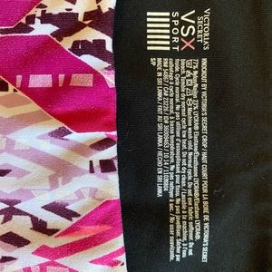Victoria's Secret Pants & Jumpsuits - Victoria’s Secret Cropped Sport Yoga Pants Victoria's Secret Pants & Jumpsuits - Victoria’s Secret Cropped Sport Yoga Pants